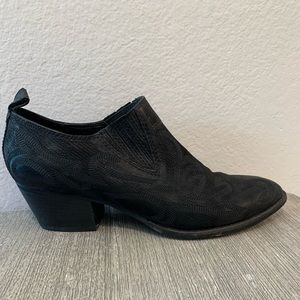 Dolce Vita Booties Black Size 8